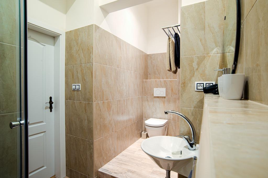 Apartment Gesse Brezinova Πράγα Εξωτερικό φωτογραφία