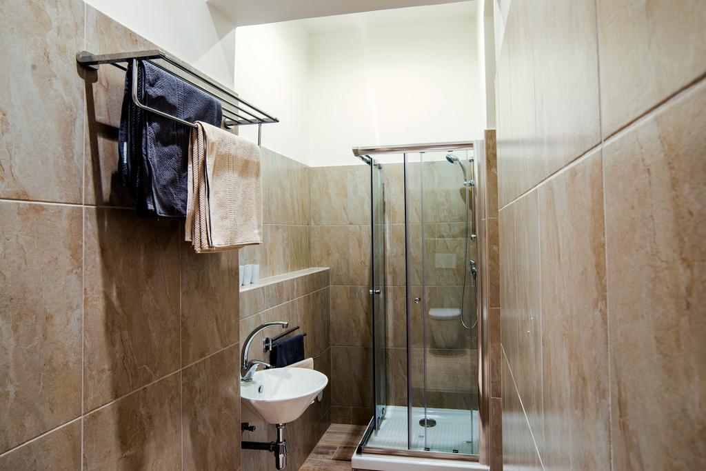 Apartment Gesse Brezinova Πράγα Εξωτερικό φωτογραφία