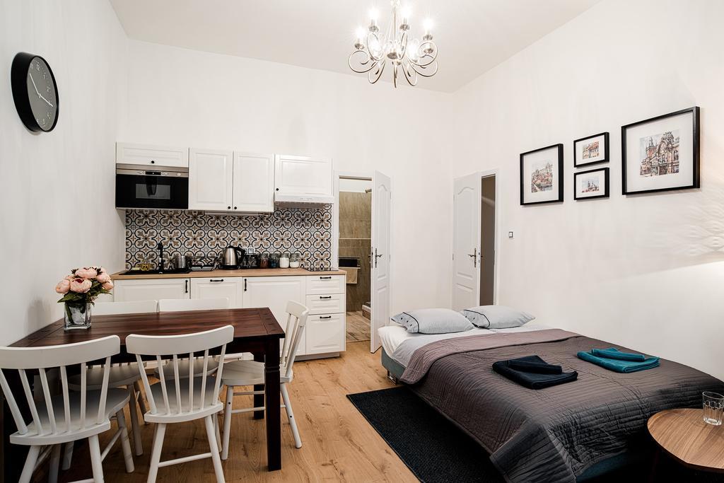 Apartment Gesse Brezinova Πράγα Εξωτερικό φωτογραφία