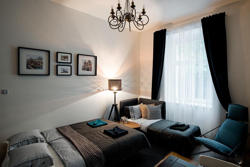 Apartment Gesse Brezinova Πράγα Εξωτερικό φωτογραφία