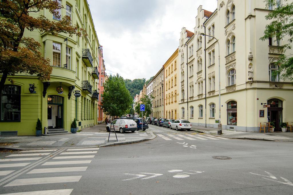 Apartment Gesse Brezinova Πράγα Εξωτερικό φωτογραφία