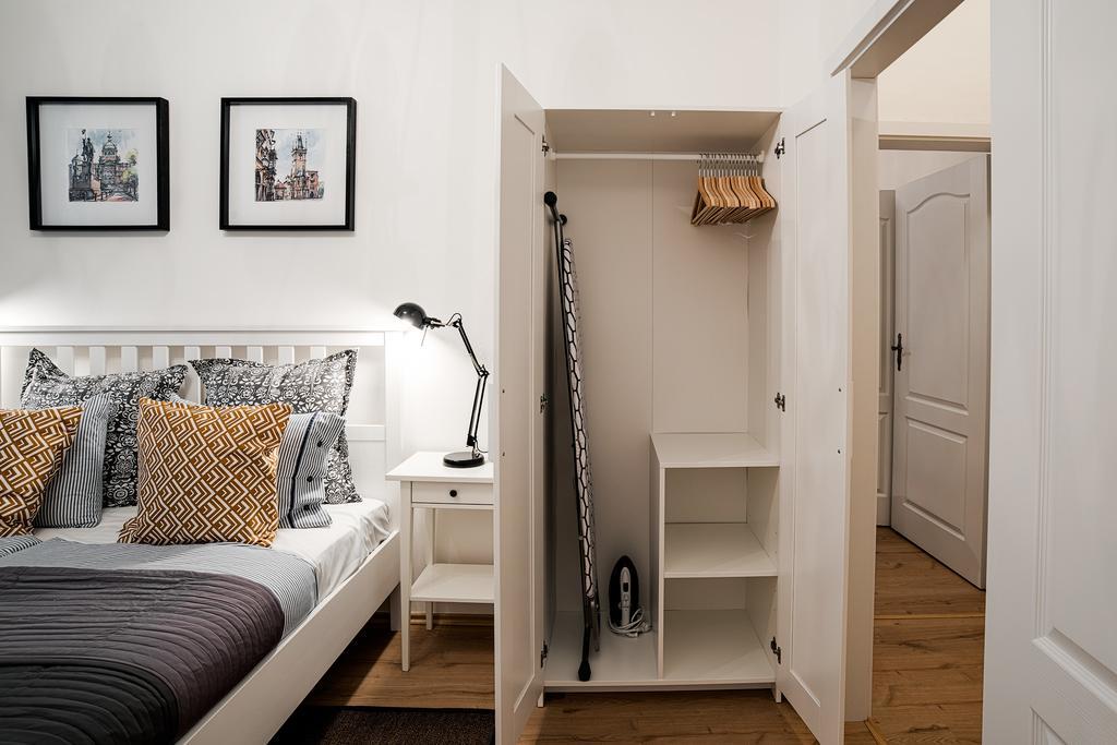 Apartment Gesse Brezinova Πράγα Εξωτερικό φωτογραφία